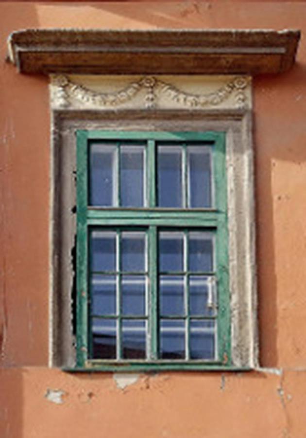 Esztergom Central Exterior photo